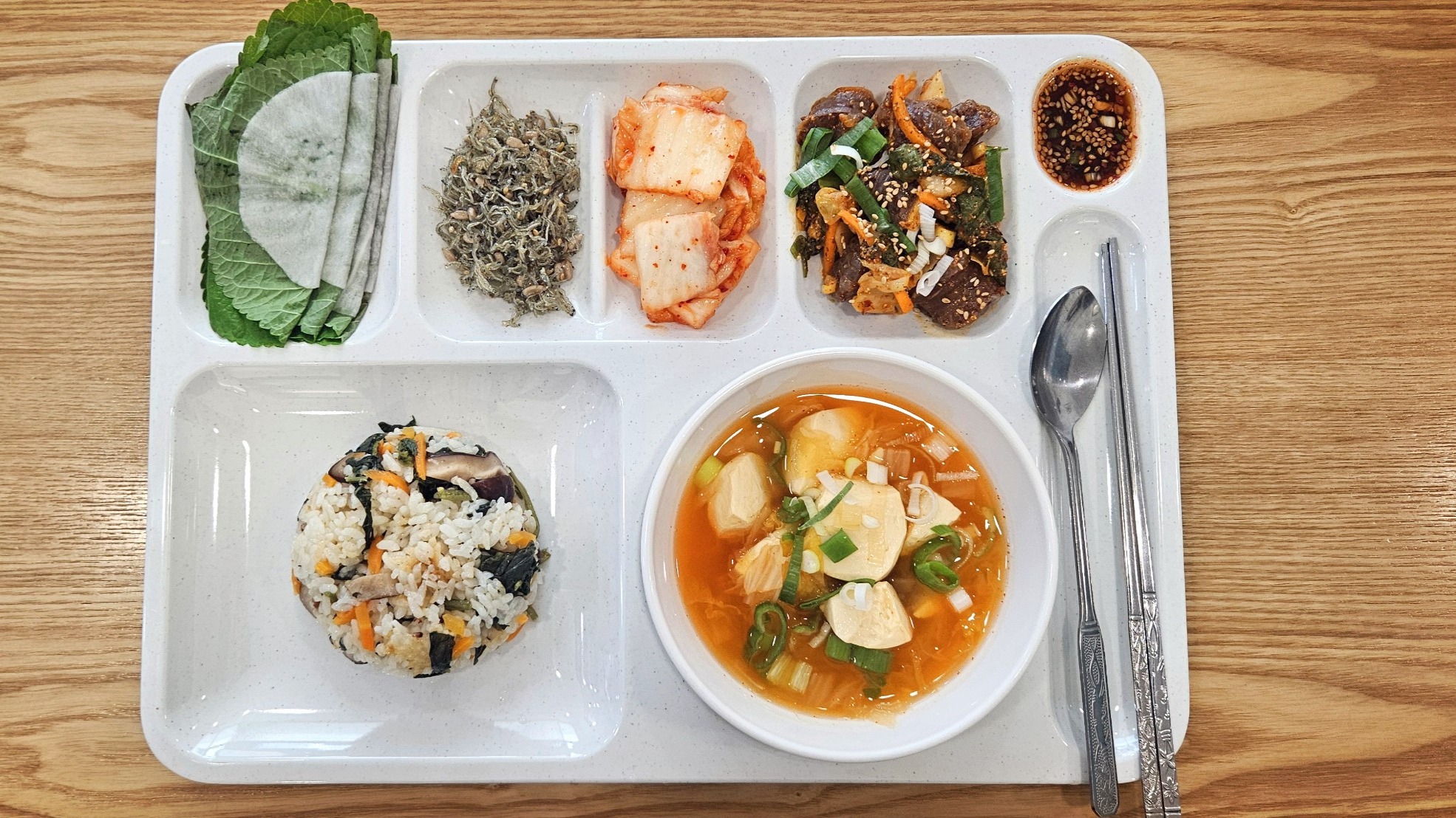 인천 요양원 급식 업체 선정, 위생과 맞춤형 서비스가 중요합니다