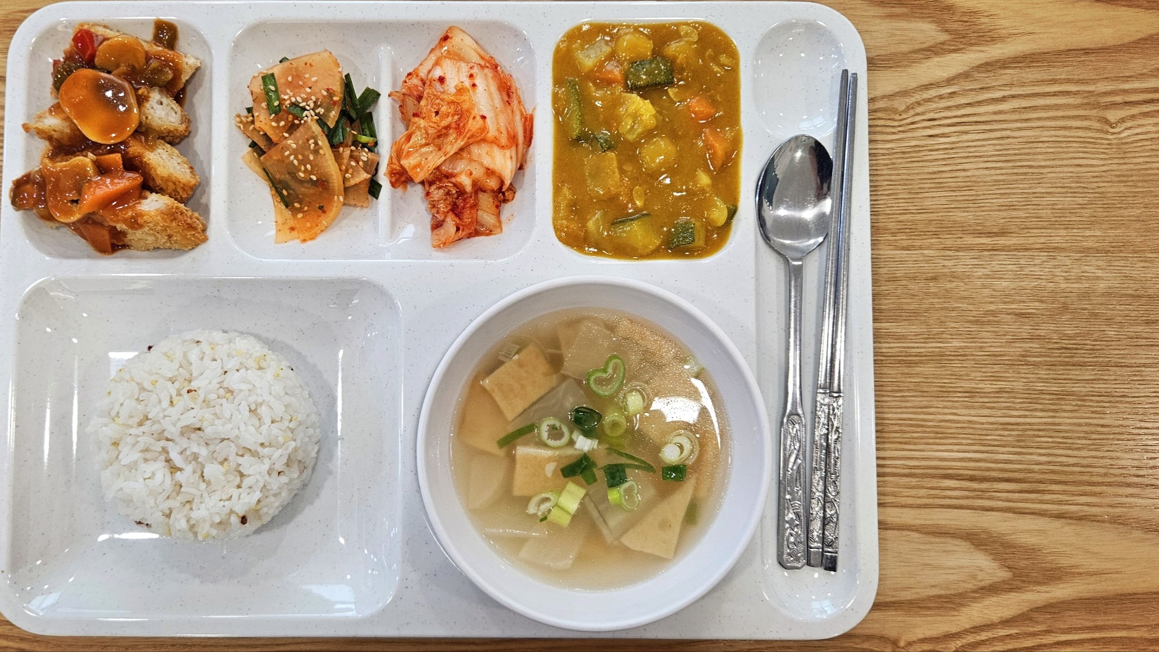 인천 요양원 급식 업체 선정, 위생과 맞춤형 서비스가 중요합니다