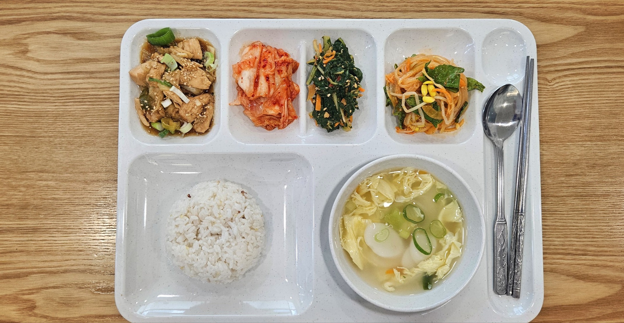 인천 요양원 급식 업체, DK푸드가 전하는 위생과 맞춤 식단의 중요성