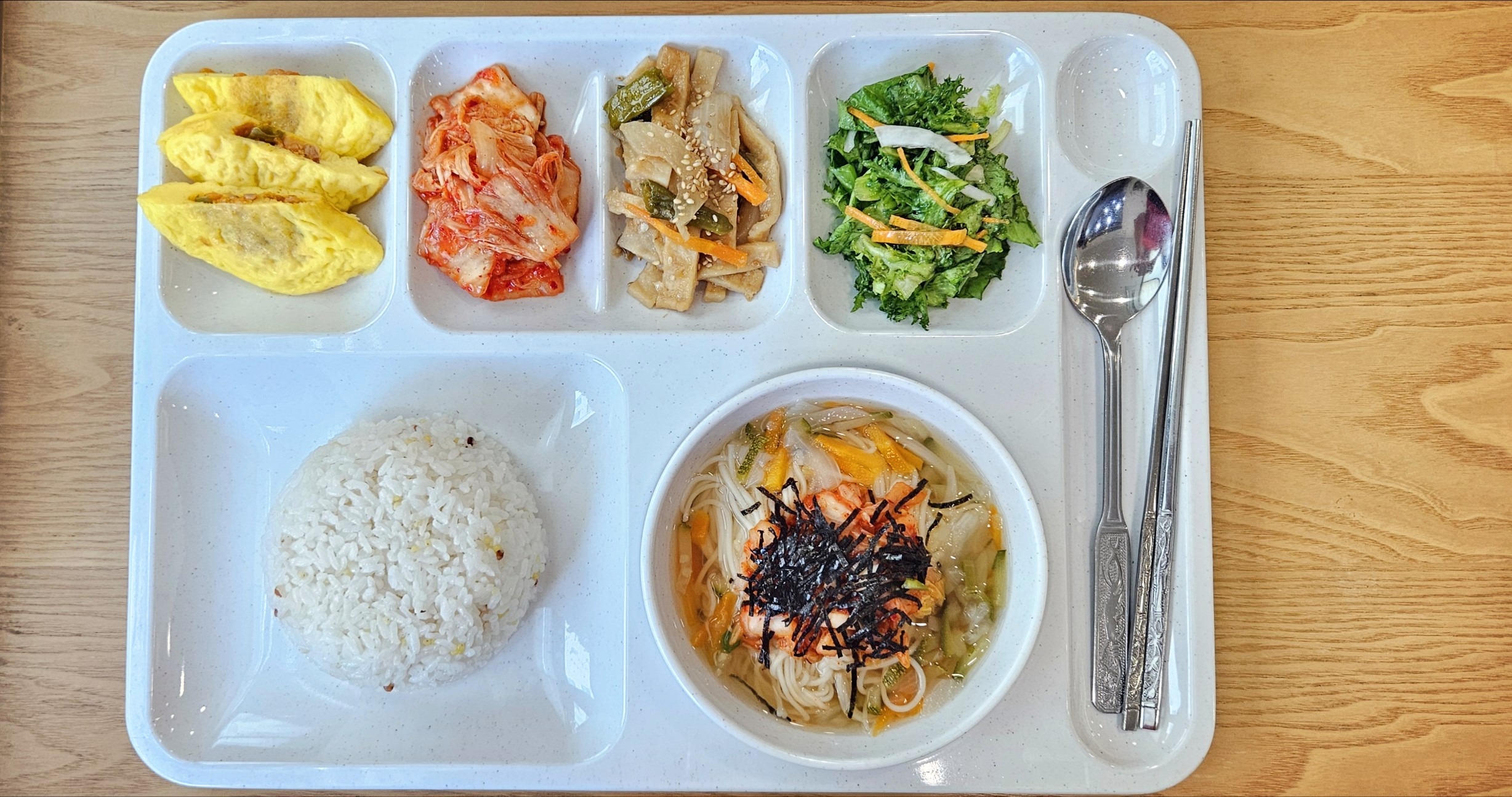 인천 요양원 급식 업체 선정, 위생과 맞춤형 서비스가 중요합니다